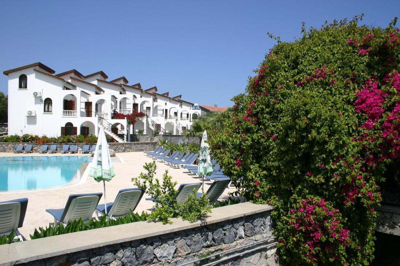 Altinkaya Holiday Resort Kyrenia  Exterior photo